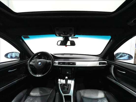 BMW-325i-2.5 SEDAN 24V GASOLINA 4P AUTOMÁTICO BMW-325i-2005