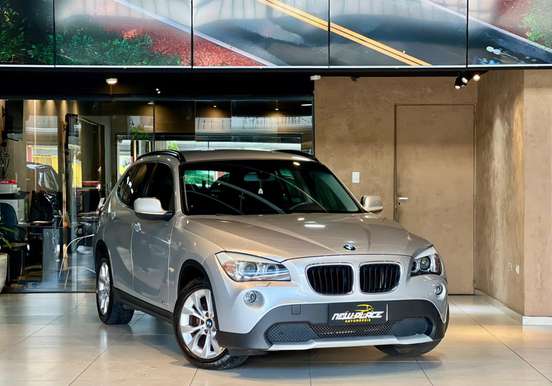 BMW-X1-2011
