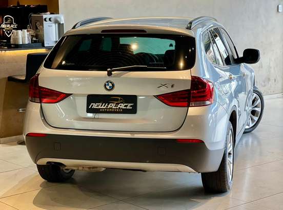 BMW-X1-2.0 16V GASOLINA SDRIVE18I 4P AUTOMÁTICO BMW-X1-2011