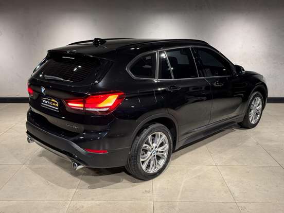 BMW-X1-2.0 16V TURBO ACTIVEFLEX SDRIVE20I 4P AUTOMÁTICO BMW-X1-2020