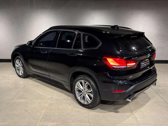 BMW-X1-2.0 16V TURBO ACTIVEFLEX SDRIVE20I 4P AUTOMÁTICO BMW-X1-2020