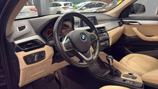 BMW-X1-2.0 16V TURBO ACTIVEFLEX SDRIVE20I 4P AUTOMÁTICO BMW-X1-2016