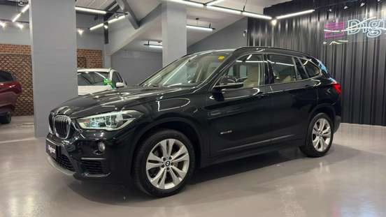 BMW-X1-2016