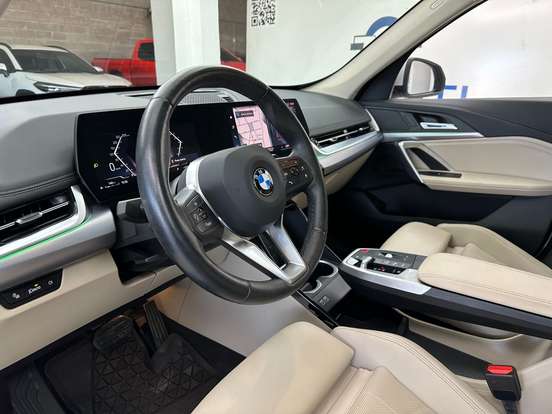 BMW-X1-2.0 16V TURBO GASOLINA SDRIVE20I X-LINE STEPTRONIC BMW-X1-2023