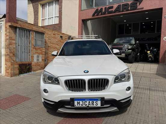 BMW-X1-2.0 20I GP 4X2 16V GASOLINA 4P AUTOMÁTICO BMW-X1-2013