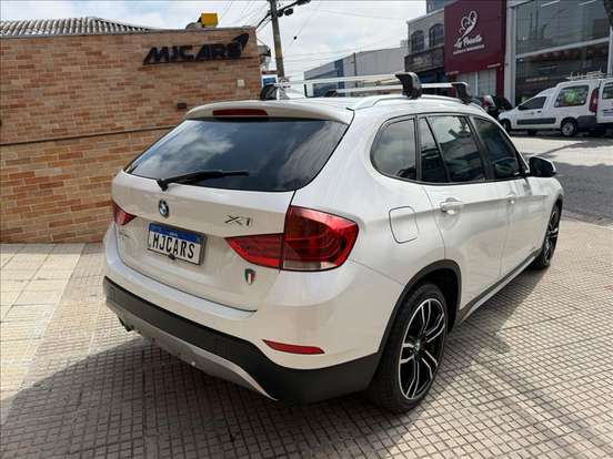 BMW-X1-2.0 20I GP 4X2 16V GASOLINA 4P AUTOMÁTICO BMW-X1-2013