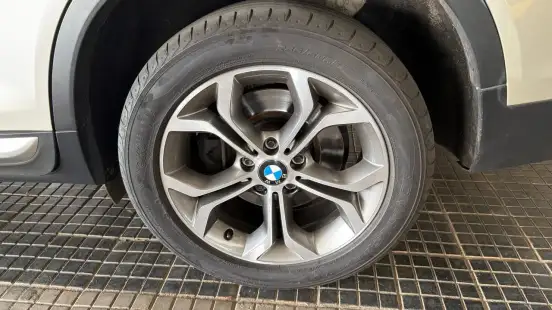BMW-X3-2015
