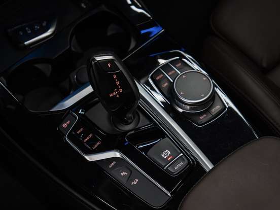 BMW-X3-2021