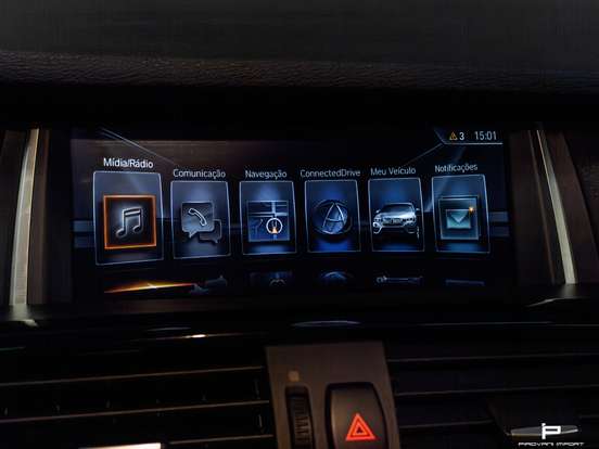 BMW-X4-2017