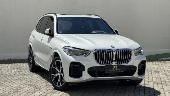 BMW X5 3.0 I6 TURBO HÍBRIDO XDRIVE45E M SPORT AUTOMÁTICO