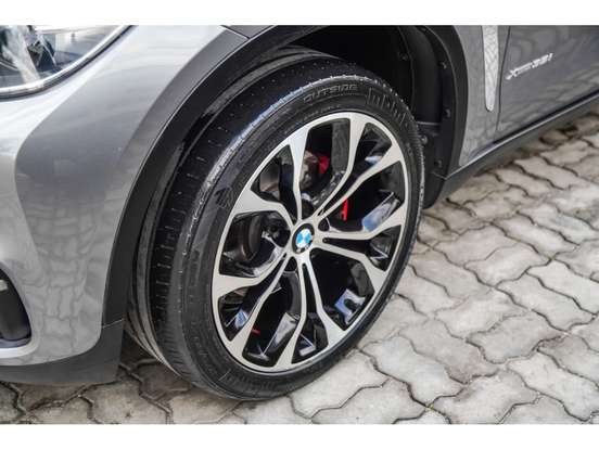BMW-X6-2017
