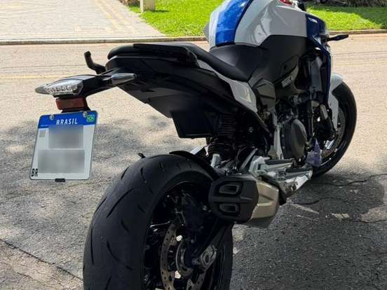 BMW-F 900 R SPORT PLUS BMW-F 900 R SPORT PLUS-2024