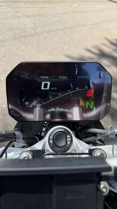 BMW-F 900 R SPORT PLUS-2024