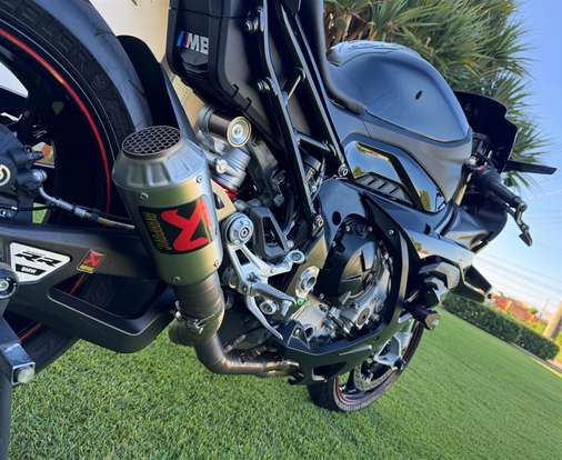 BMW-S 1000 RR-2024