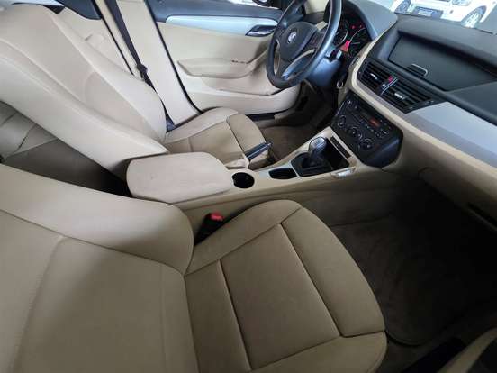 BMW-X1-2.0 16V GASOLINA SDRIVE18I 4P AUTOMÁTICO BMW-X1-2011