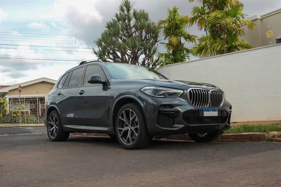 BMW X5 3.0 I6 TURBO HÍBRIDO XDRIVE45E M SPORT AUTOMÁTICO
