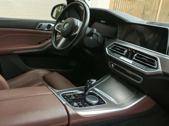 BMW-X5-3.0 I6 TURBO HÍBRIDO XDRIVE45E M SPORT AUTOMÁTICO BMW-X5-2021