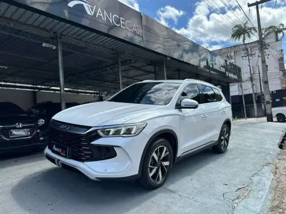 BYD SONG PRO 1.5 DM-I HÍBRIDO GL AUTOMÁTICO BYD SONG PRO 1.5 DM-I HÍBRIDO GL AUTOMÁTICO