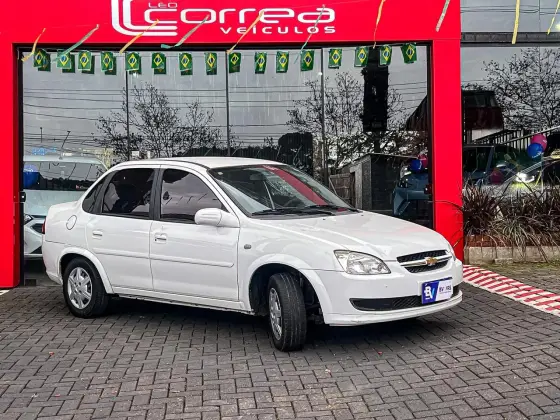 CHEVROLET CLASSIC 1.0 MPFI LS 8V FLEX 4P MANUAL CHEVROLET CLASSIC 1.0 MPFI LS 8V FLEX 4P MANUAL