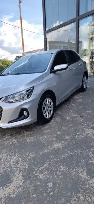 CHEVROLET-ONIX-2021