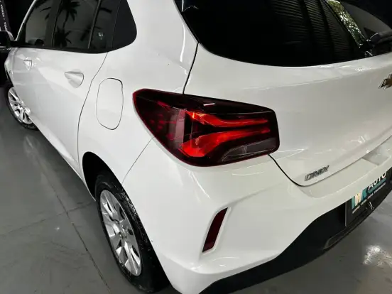 CHEVROLET-ONIX-2023