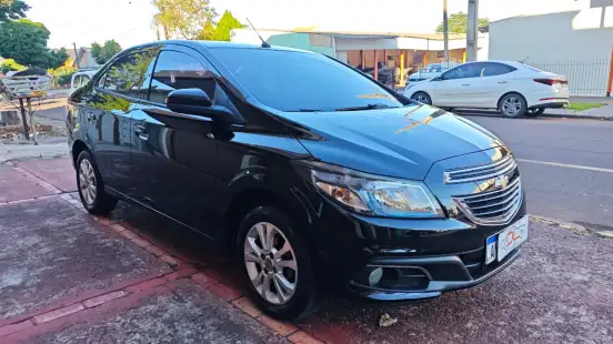 CHEVROLET-PRISMA-2014