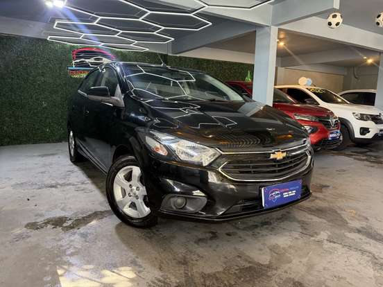 CHEVROLET-PRISMA-2018