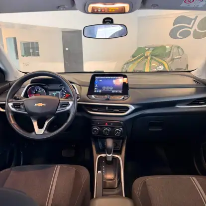 CHEVROLET-TRACKER-2025