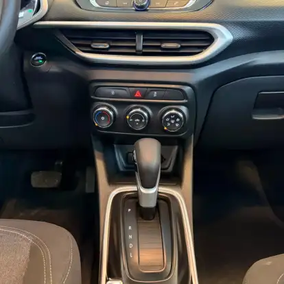 CHEVROLET-TRACKER-2025