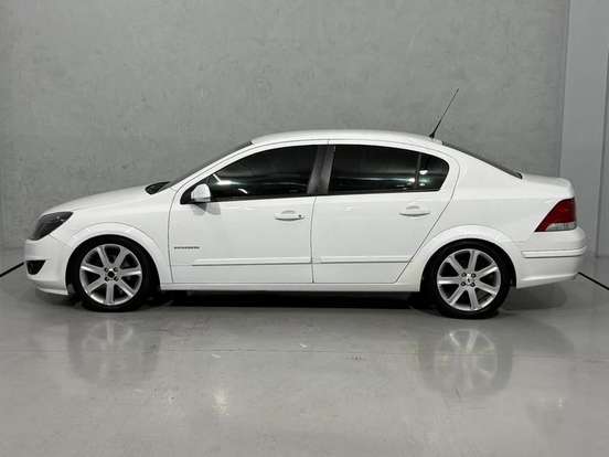 CHEVROLET-VECTRA-2010