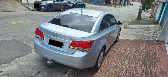 CHEVROLET-CRUZE-2012