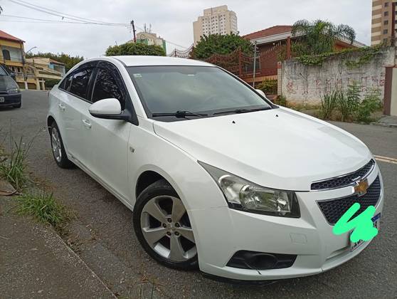 CHEVROLET CRUZE 1.8 LT 16V FLEX 4P MANUAL