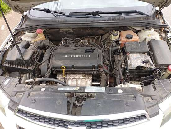 CHEVROLET-CRUZE-2013