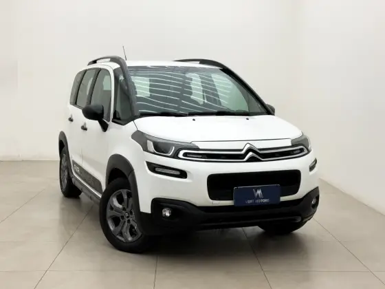 CITROËN AIRCROSS 1.6 VTI 120 FLEX LIVE EAT6 CITROËN AIRCROSS 1.6 VTI 120 FLEX LIVE EAT6