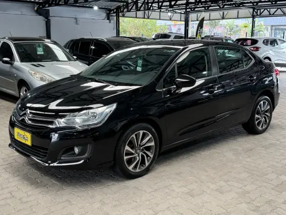 CITROËN C4 LOUNGE 1.6 TENDANCE 16V TURBO FLEX 4P AUTOMÁTICO CITROËN C4 LOUNGE 1.6 TENDANCE 16V TURBO FLEX 4P AUTOMÁTICO