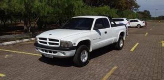 DODGE DAKOTA 5.2 R/T 4X2 CE V8 16V GASOLINA 2P AUTOMÁTICO