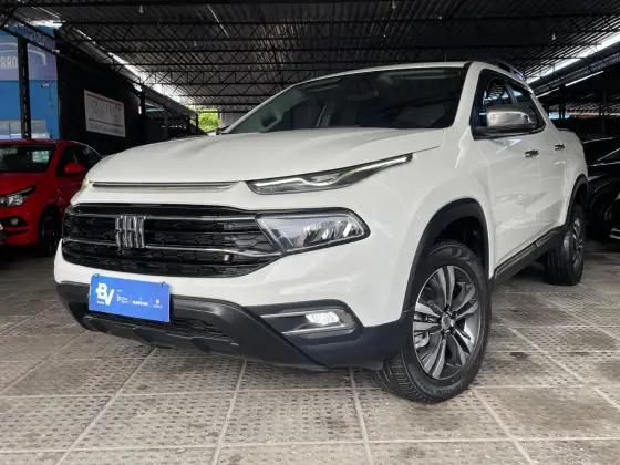 FIAT TORO 1.3 TURBO 270 FLEX FREEDOM AT6 FIAT TORO 1.3 TURBO 270 FLEX FREEDOM AT6