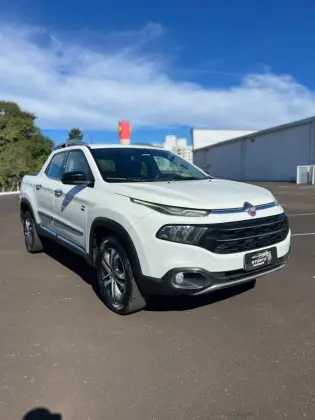 FIAT TORO 2.0 16V TURBO DIESEL VOLCANO 4WD AT9 FIAT TORO 2.0 16V TURBO DIESEL VOLCANO 4WD AT9