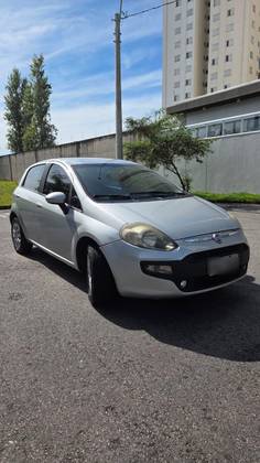 FIAT PUNTO 1.4 ATTRACTIVE 8V FLEX 4P MANUAL
