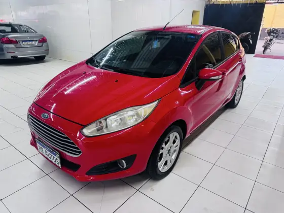 FORD FIESTA 1.5 S HATCH 16V FLEX 4P MANUAL FORD FIESTA 1.5 S HATCH 16V FLEX 4P MANUAL