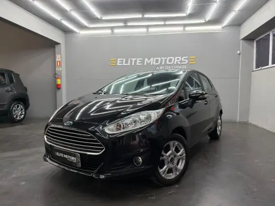 FORD FIESTA 1.6 SE HATCH 16V FLEX 4P POWERSHIFT FORD FIESTA 1.6 SE HATCH 16V FLEX 4P POWERSHIFT