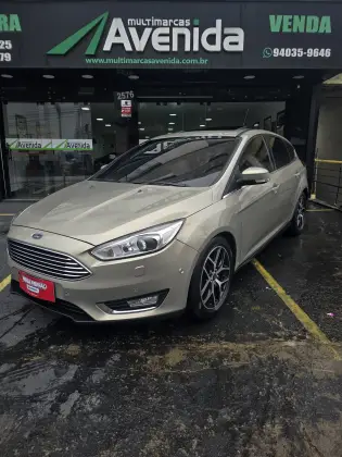 FORD FOCUS 2.0 TITANIUM 16V FLEX 4P POWERSHIFT FORD FOCUS 2.0 TITANIUM 16V FLEX 4P POWERSHIFT