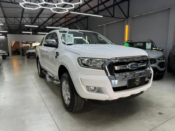 FORD RANGER 2.5 XLT 4X2 CD 16V FLEX 4P MANUAL