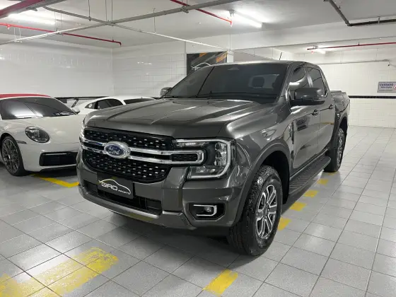 FORD RANGER 3.0 V6 TURBO DIESEL CD XLT 4X4 AUTOMÁTICO FORD RANGER 3.0 V6 TURBO DIESEL CD XLT 4X4 AUTOMÁTICO