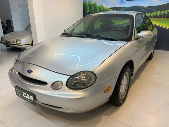 FORD TAURUS 3.0 LX V6 24V GASOLINA 4P AUTOMÁTICO FORD TAURUS 3.0 LX V6 24V GASOLINA 4P AUTOMÁTICO