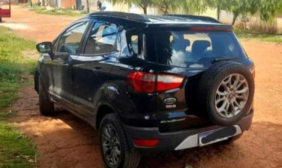 FORD-ECOSPORT-2013