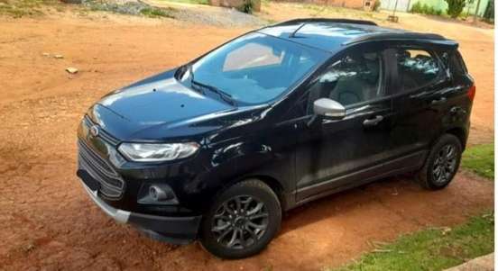 FORD-ECOSPORT-2013