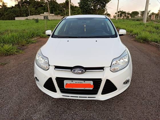 FORD FOCUS 2.0 SE PLUS 16V FLEX 4P POWERSHIFT