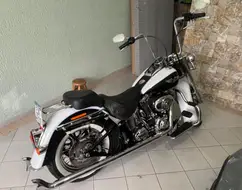 HARLEY-DAVIDSON SOFTAIL DELUXE HARLEY-DAVIDSON SOFTAIL DELUXE