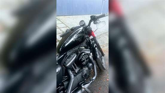 HARLEY-DAVIDSON-SPORTSTER XL 883N IRON-2015